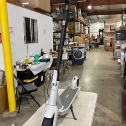 Segway Ninebot MAX G30LP Electric Kick Scooter Gray