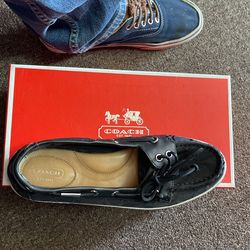 Coach Shoes Size 9 Medium  Womens