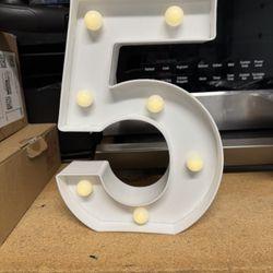 Light Up Number 5 