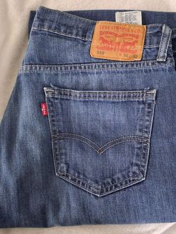Man's levi pants