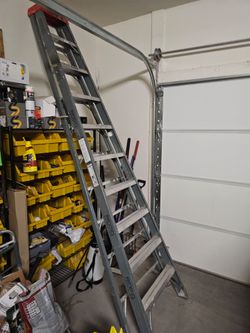 Ridgid full metal boot 10' heavy duty ladder