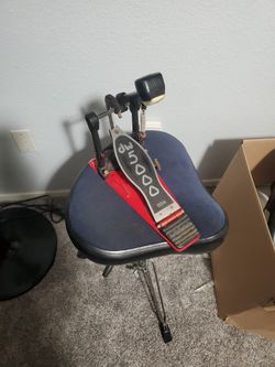 DW 5000 single bass pedal