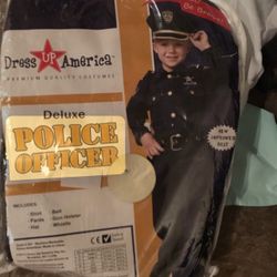 Police officer halloween costume. kids size 8-10
