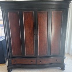 Wooden Cabinet Antique Style