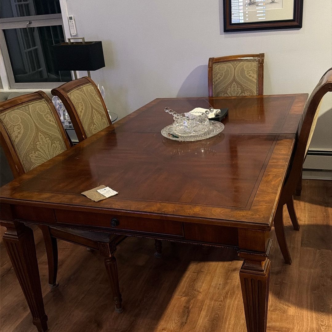 Ethan Allen Brown Dining Room Table And Chair Set 46x72 for Sale in ...