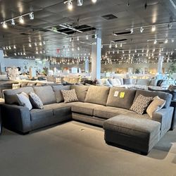 Grey 3pc Chaise Sectional Couch