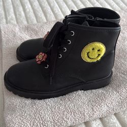 Size 4 jelly pop combat boots girls