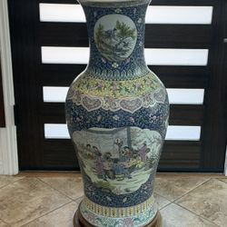 Two RARE Famille Rose Vase Authentic Chinese Porcelain Vases