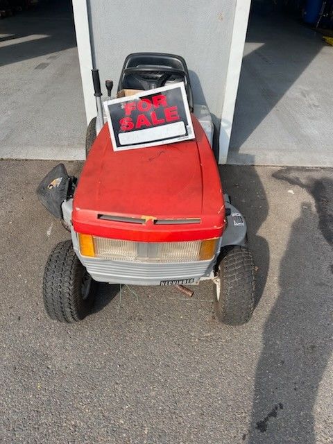 Lawn Tractor