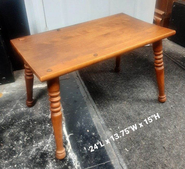 Vintage Rock Maple Side Table / Maple End Table / Wooden Side Table