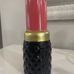 Lipstick Vase 