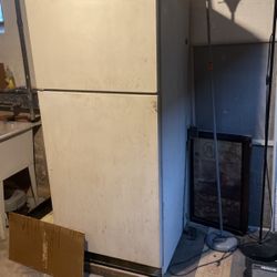 Free Fridge 