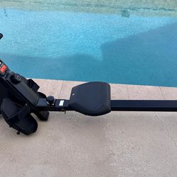Water Rowing Machine + Cover
