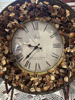 18” round  Battery Operated Clock