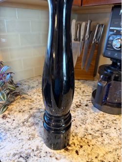 Large pepper grinder