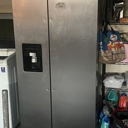 Whirlpool Refrigerator 