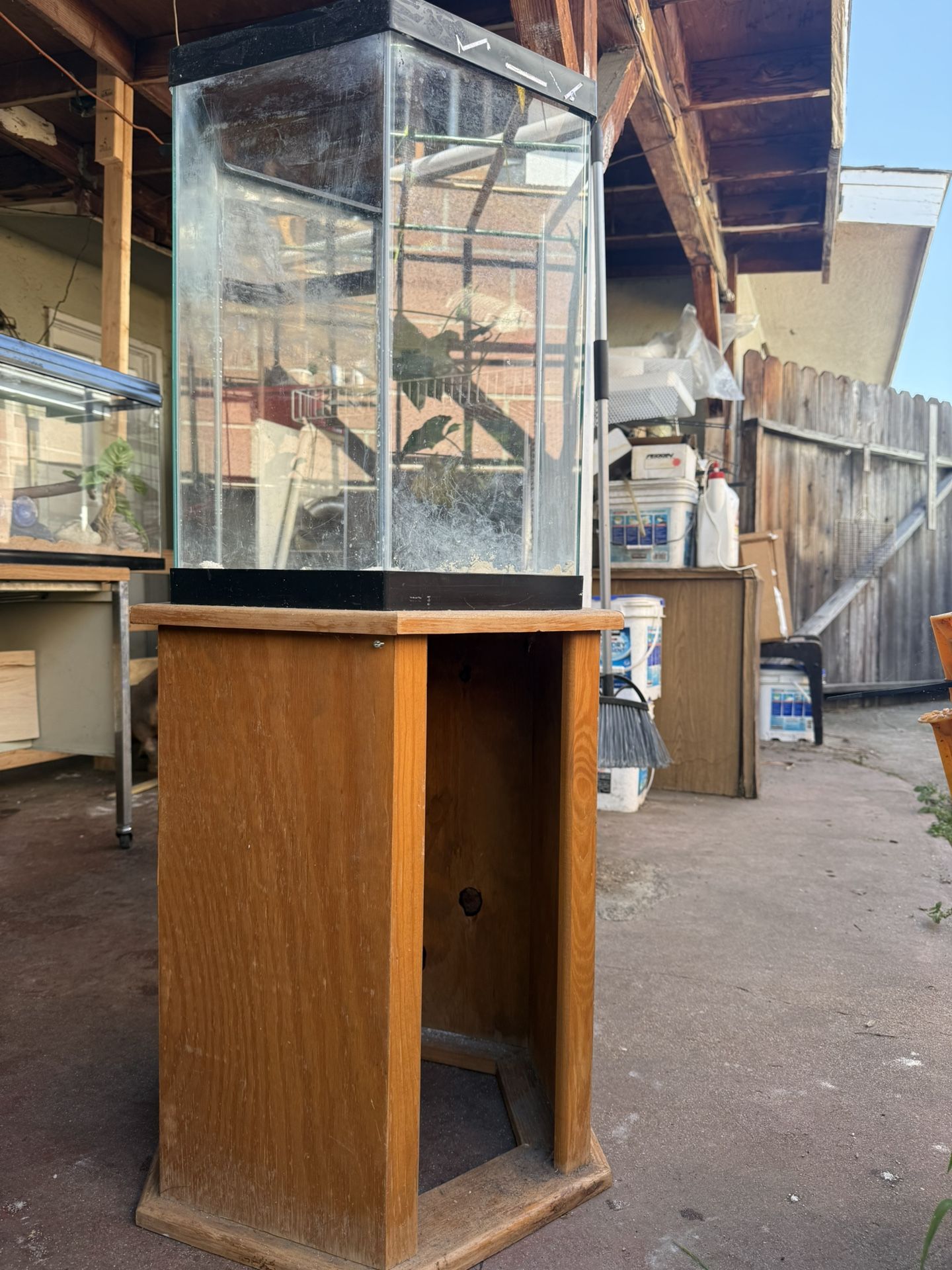 fish tank reptile tank