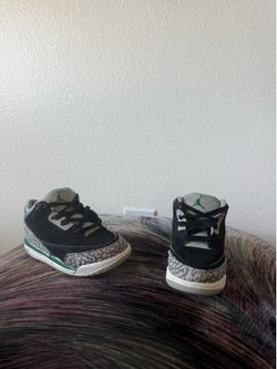 Jordan 3 size 9c
