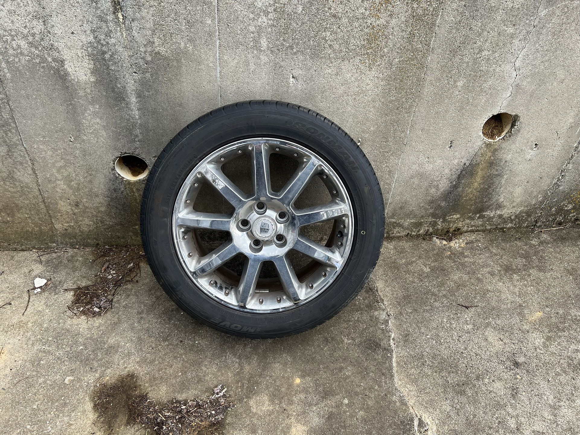 18x8 Cadillac Rims And Tires