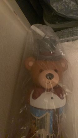 Monte Carlo hotel Las Vegas teddy bear theme bottle