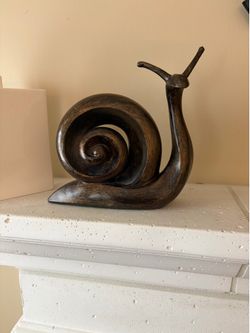 Contemporary Snail