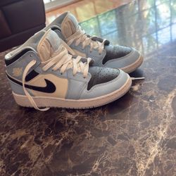  Nike AIR MAX 270 Blue Size:5.5Y