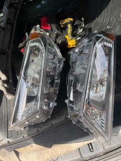 Toyota rav 4 headlights