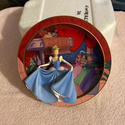Bradford Exchange Cinderella At The Ball Plate