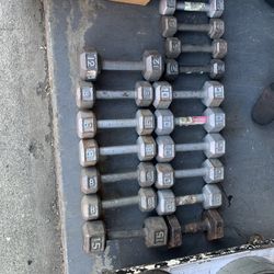 Multiple Weight Sets, Prices Vary Depending On Set