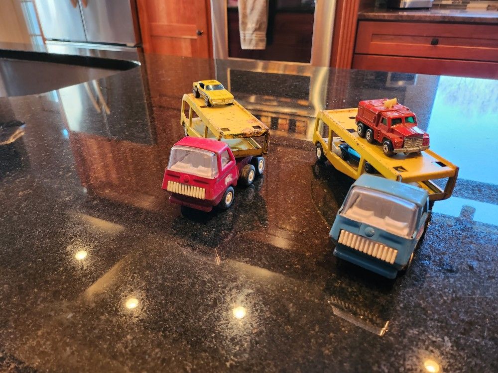 Vintage Tonka Small Car Hauler