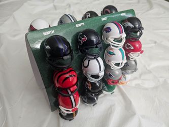NFL Helmet Display Set