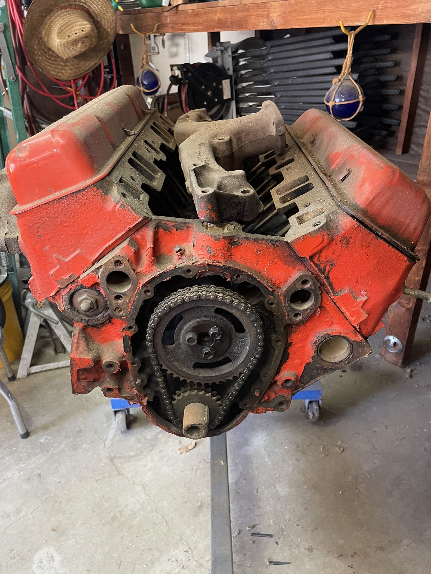 327 Chevy Small Block Motor