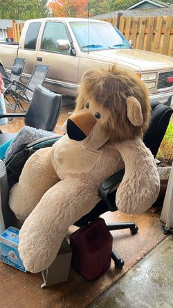 Giant Stuffed Lion Plush Toy