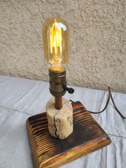 Driftwood Log Wood Edison Desk Lamp