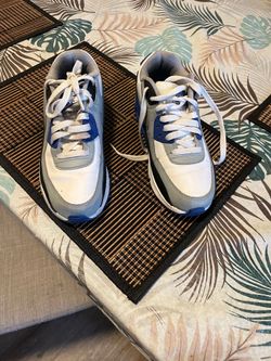 Air Max Kids Size 5