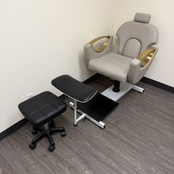 Luxury Manicure Pedicure Chair + BONUS Technician Stool
