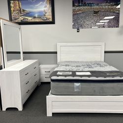 4PC White Queen Bedroom Set 