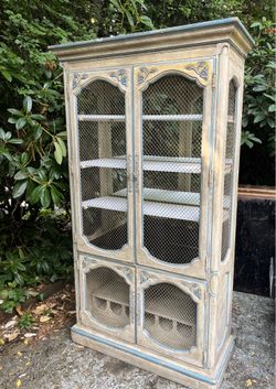China Cabinet, Shabby Chic/French Country