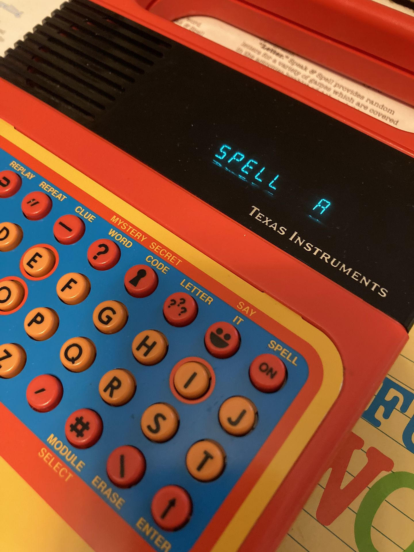 Like NEW Vintage 1978 Texas Instruments Speak & Spell RAISED BUTTONS Learning Tested USA