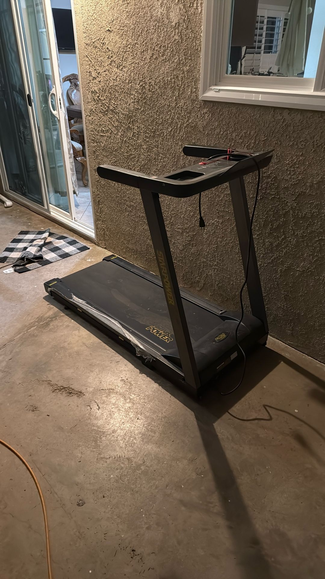 Treadmill 