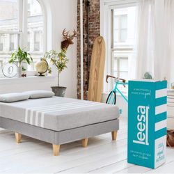NEW! Leesa Original King Size 10" Memory Foam Mattress, Gray