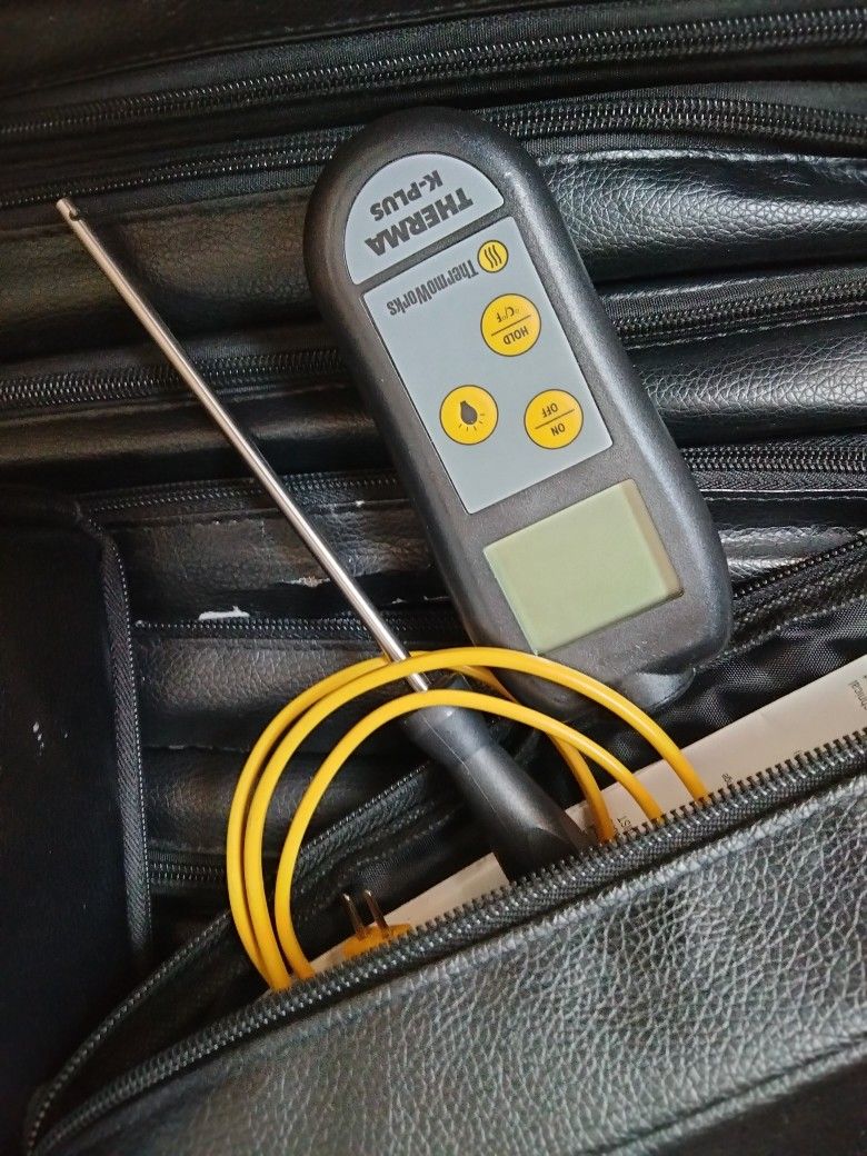 Lot 115 Various Models Thermoworks Thermal K Plus Thermocouple Microcheck Ect