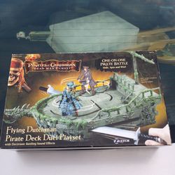 Pirates Of The Caribbean Dead Man's Chest Flying Dutchman