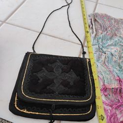 8"x 8" (24 in with string), Moroccan pouch shoulder bag, velvet.  Handmade embroidered purse, black with gold trim, new, never used
