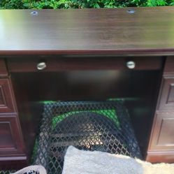 Sauder Palladia Office Executive Desk