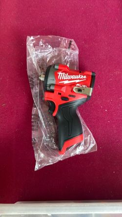 Milwaukee M12