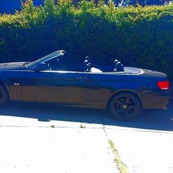 2009 BMW CONVERTIBLE ALL OPTIONS LOW MILES