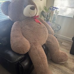 Giant Stuffed Bear
