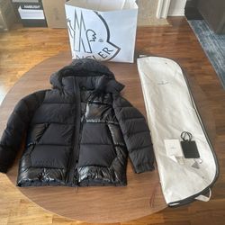 Moncler Black Pallardy Down Jacket