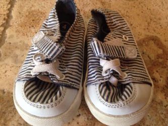 Circo blue white stripe denim sneakers lace velcro boys toddler size 4